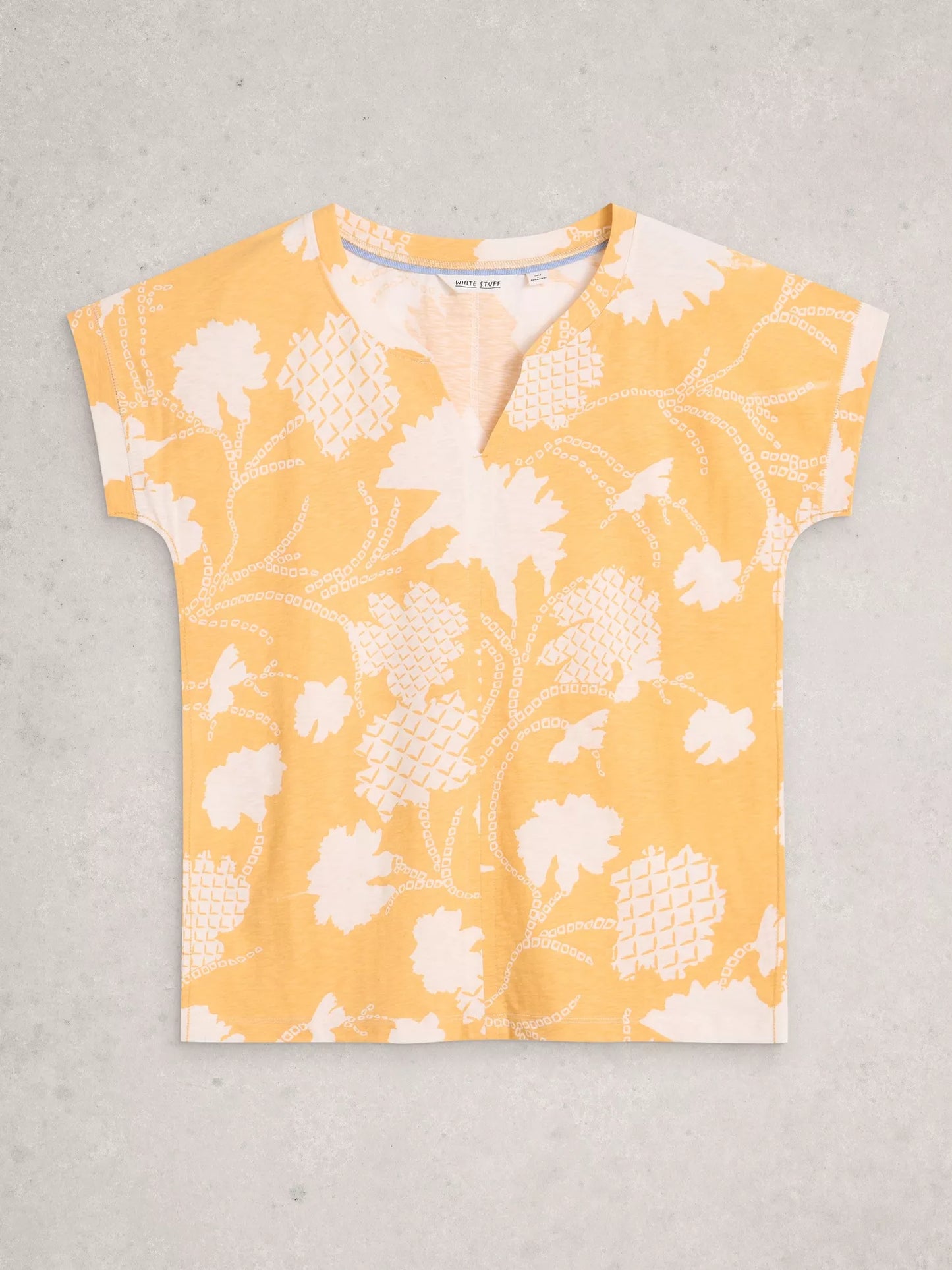Nelly Notch Tee - Yellow Print