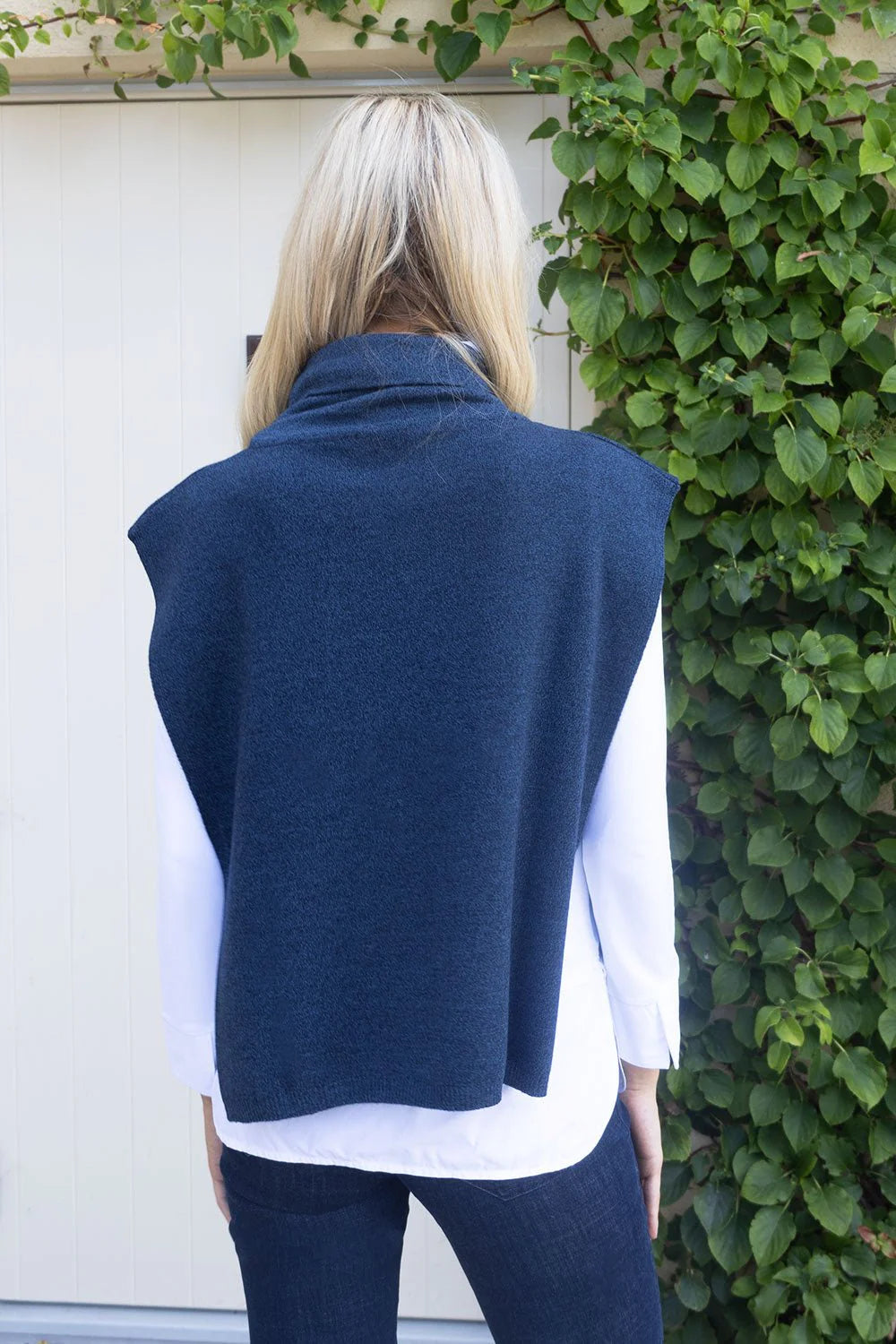 Zeus High Neck Gilet - Navy