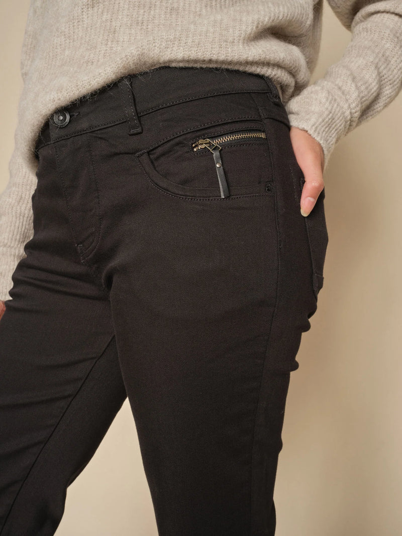 Carla Deluxe Jeans - Black