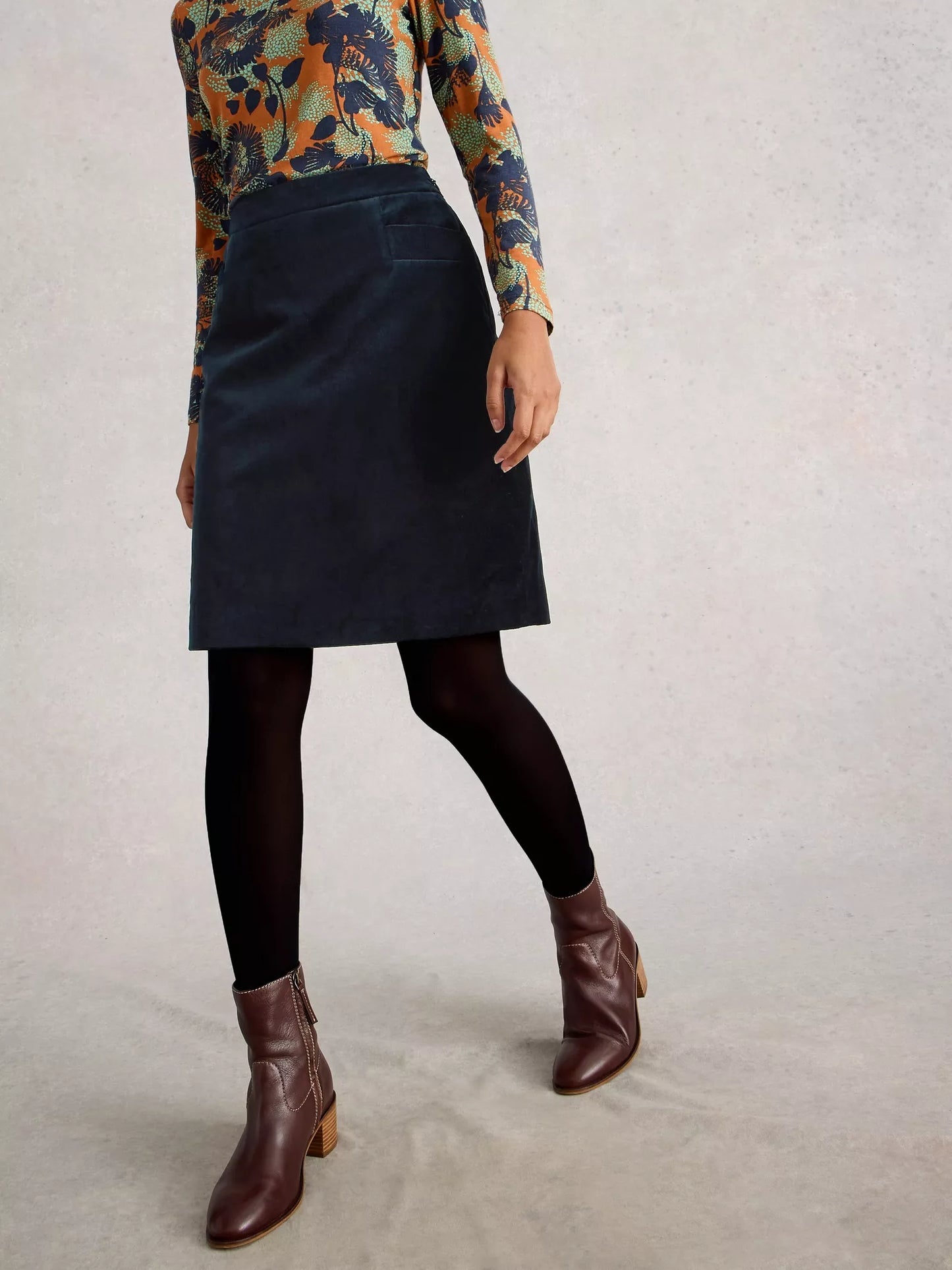Cora Velvet Skirt - Navy