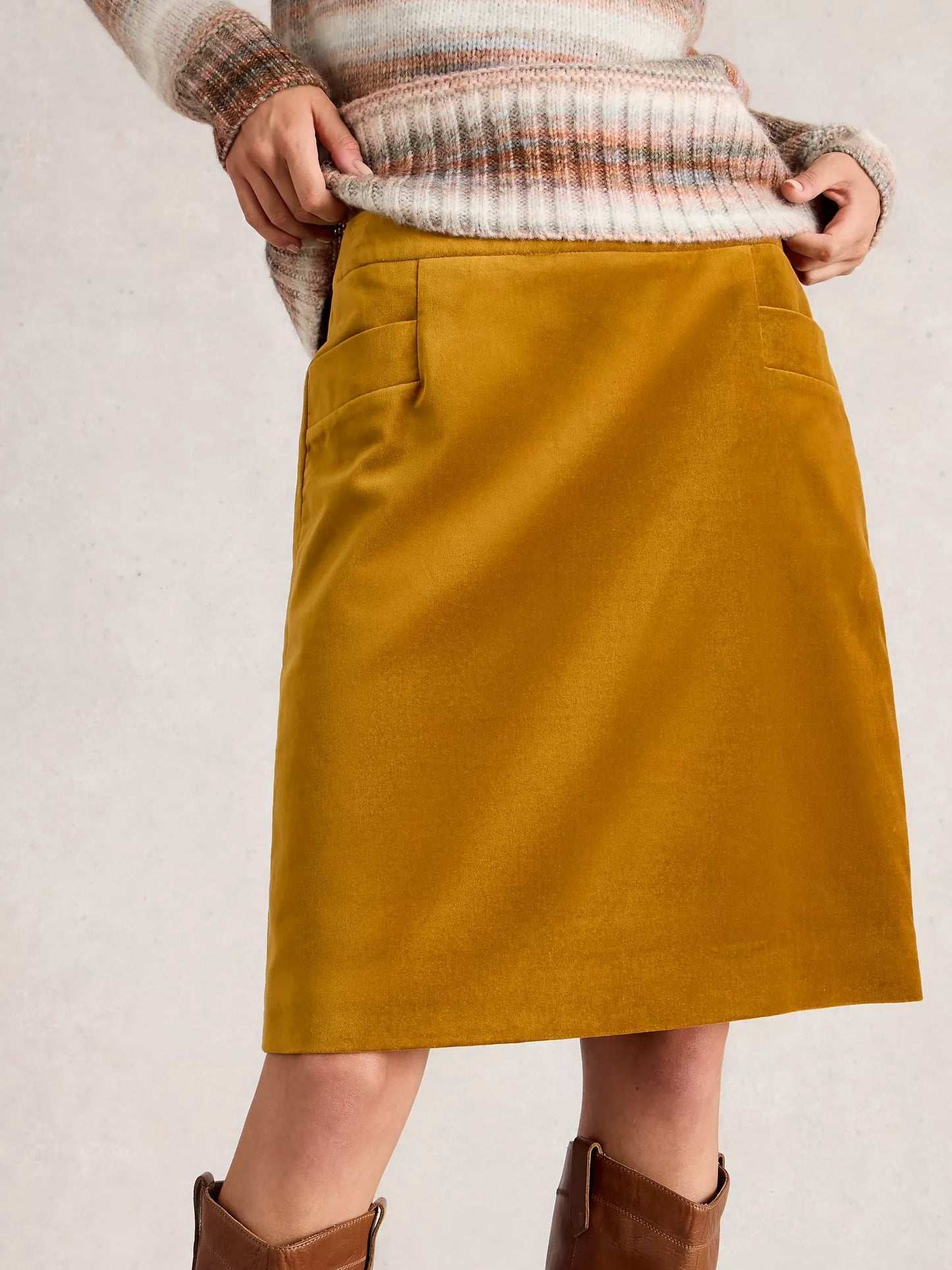 Cora Velvet Skirt - Dark Chartreuse