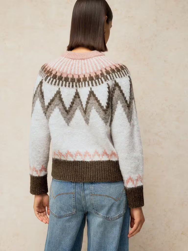 Blurred Fairsile Jumper