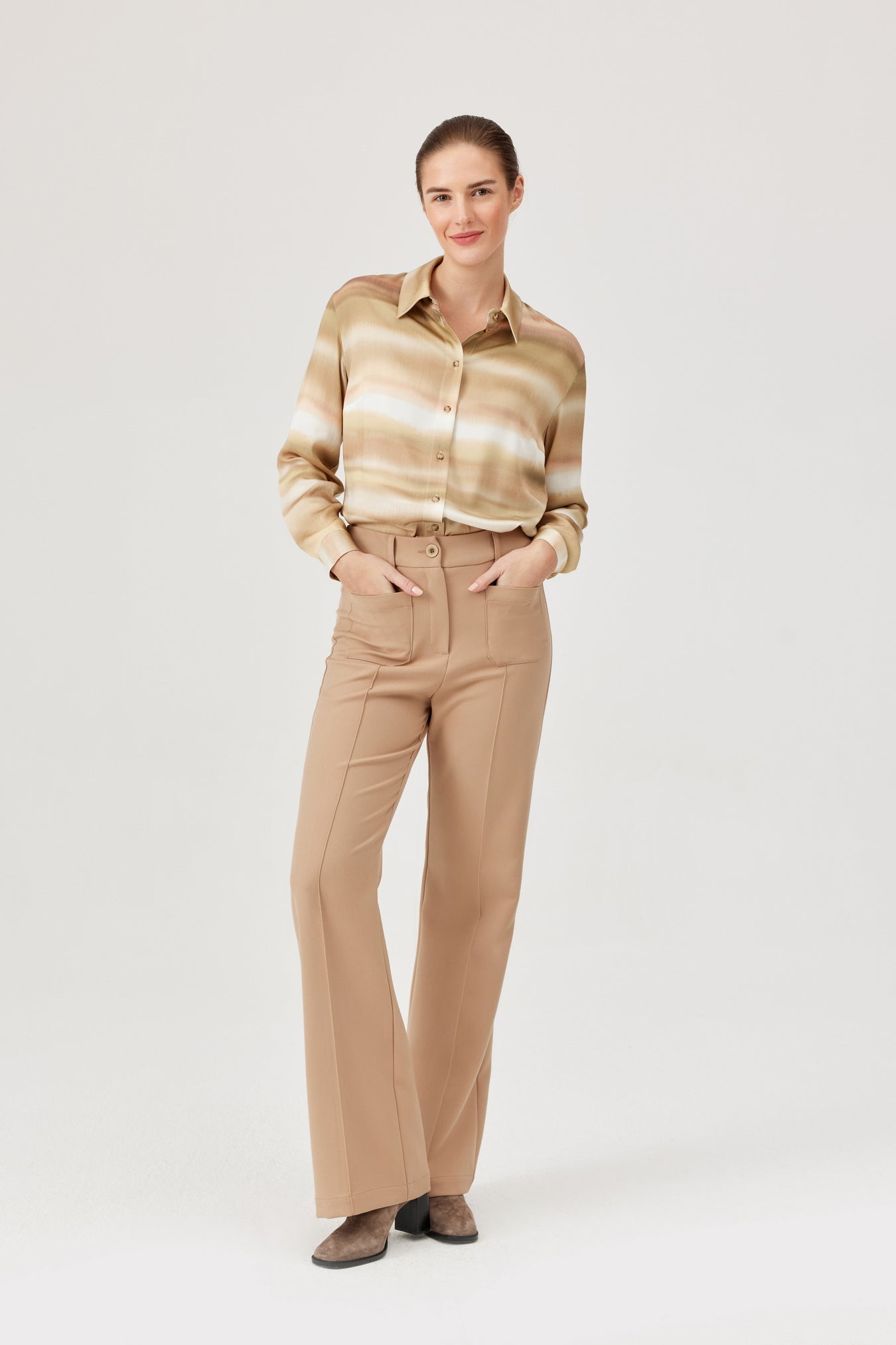 Two Pocket Trouser - Camel