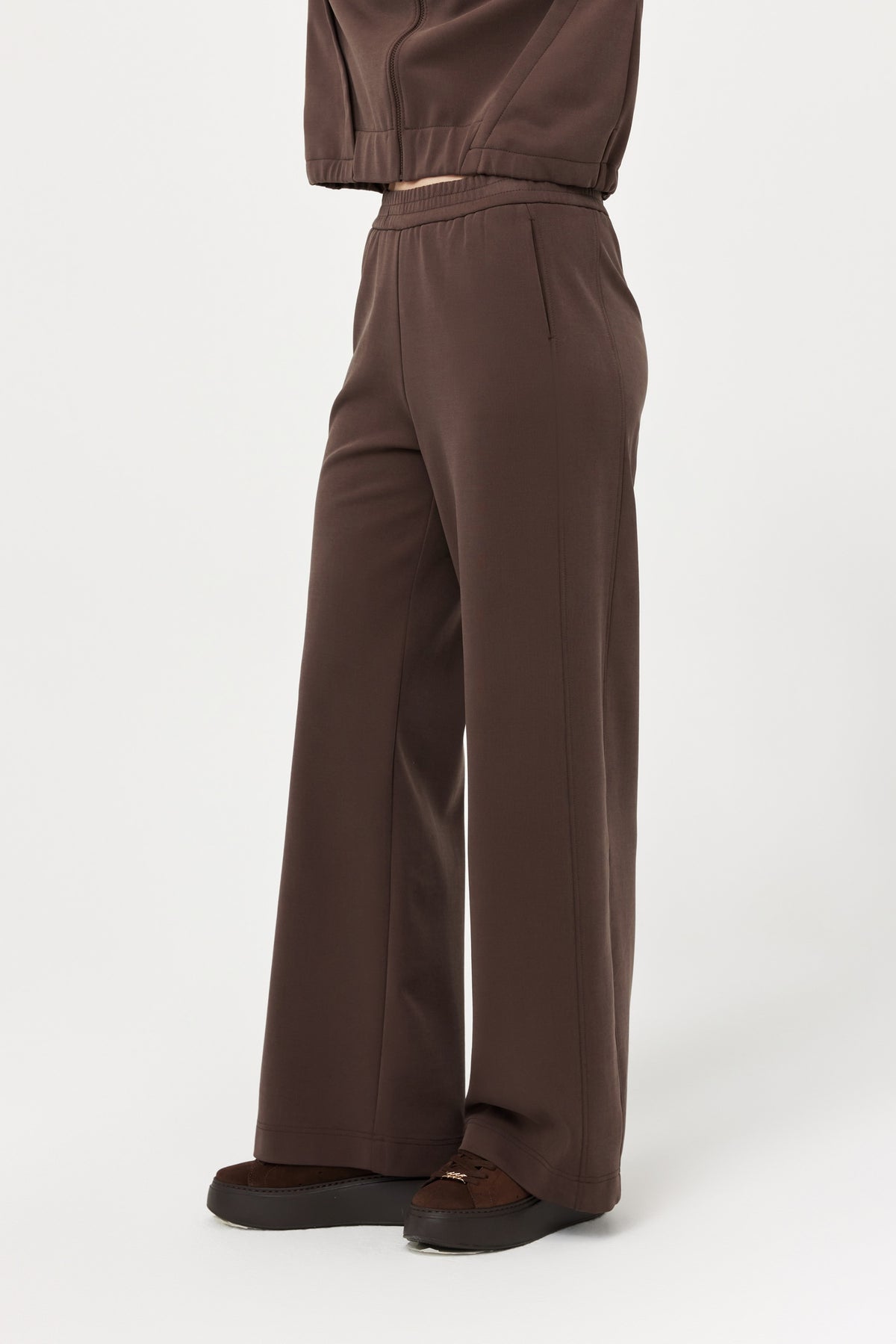 Relaxed Brown Trouser