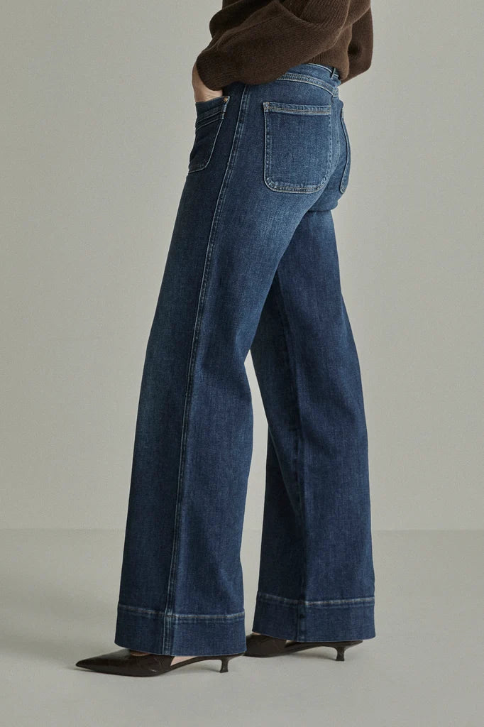 Mira Jeans