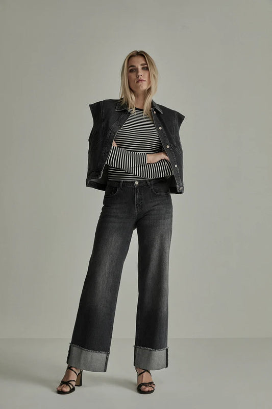Mira Turn Up Jeans.