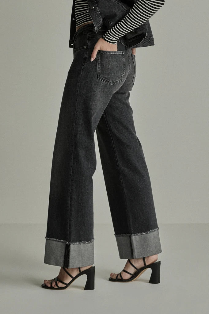 Mira Turn Up Jeans.