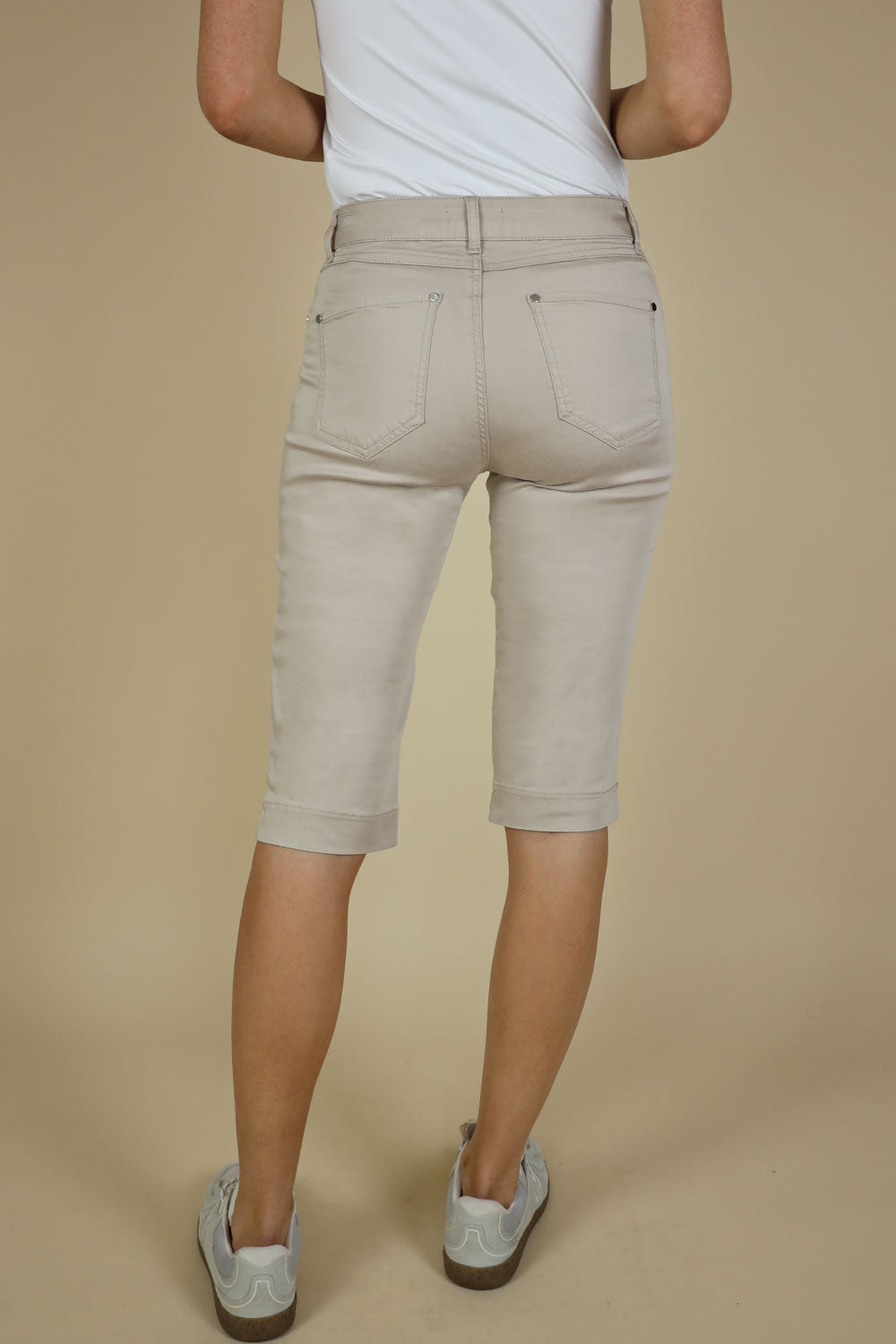 Remi No2moro Shorts - Taupe