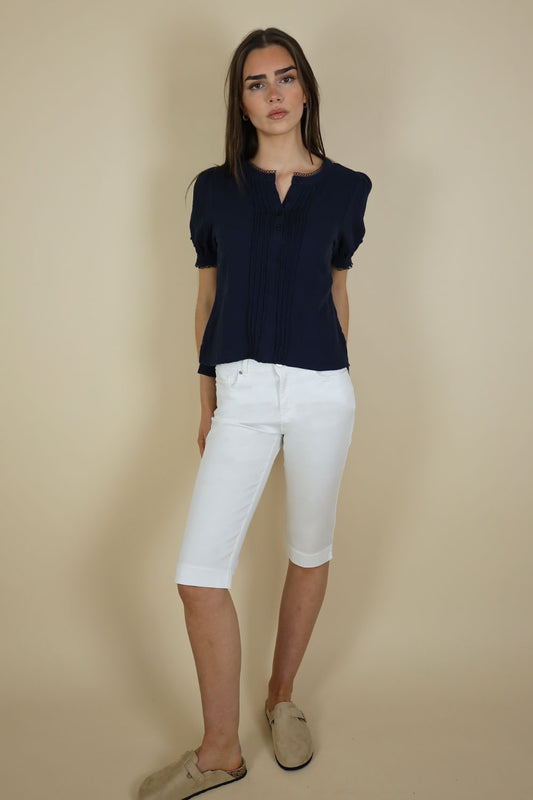 Remi No2moro Shorts - White