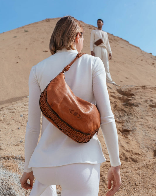 Niland Leather Shoulder Bag - Tan