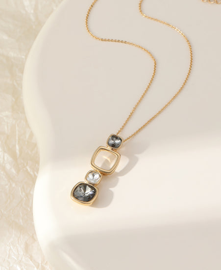 Jen Necklace