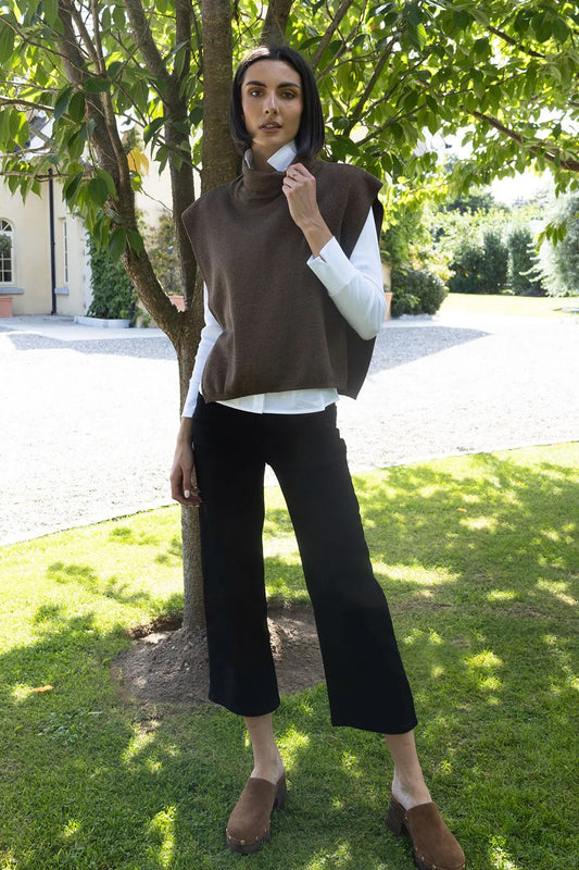 Zeus High Neck Gilet - Brown